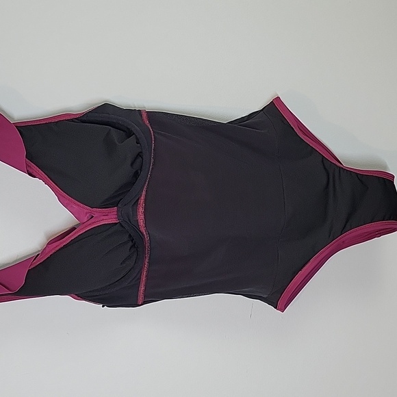 DKNY Ruffle Plunge Ruffle burgundy red One Piece Swimsuit - Picture 8 of 12